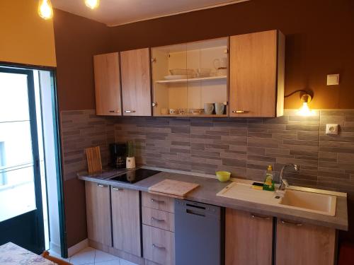 virtuve, Apartments Tanja in Zivogosce