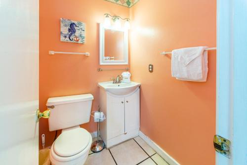 Island Sands 206 by RealJoy Vacations - image 3