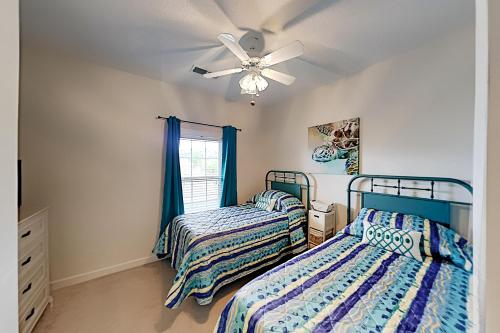 Barefoot Resort - 2 Pools Golfing & Beach Shuttle condo - image 3