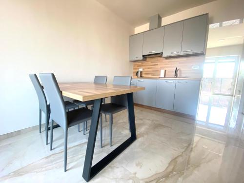 Rooms and Apartments Lisjak 4