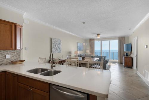 Twin Palms 1001 - image 8