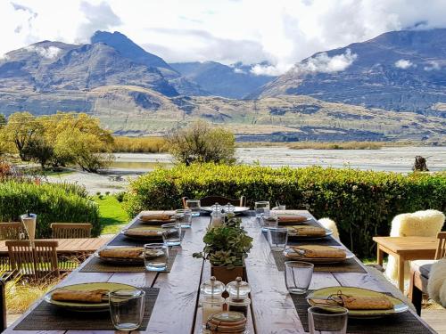 Étterem, Kinloch Wilderness Retreat in Kinloch (Southland)