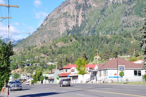 Canadas Best Value Inn Mile-0-Motel Lillooet