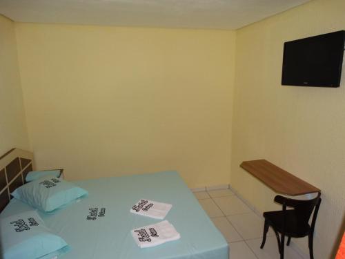 Basic Triple Room image 4