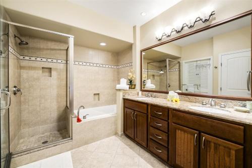 J22 Waikoloa Beach Villas - image 3