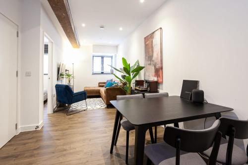 Stylish Modern Apartment in Central Manchester