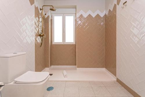 Superior Apartment image 10