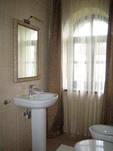 Bellavilla - image 8