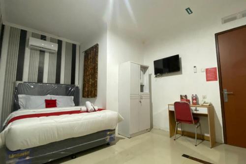 room detail thumbnail 1