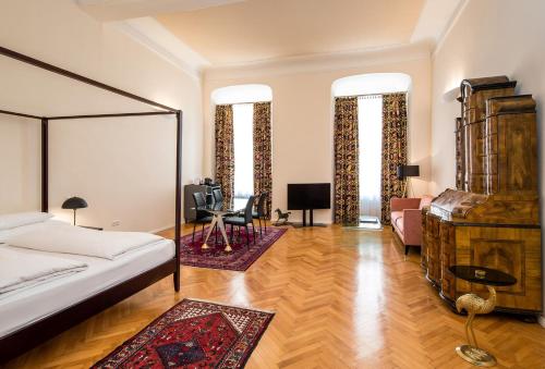 BoutiqueHotel Dom - Rooms & Suites - image 10