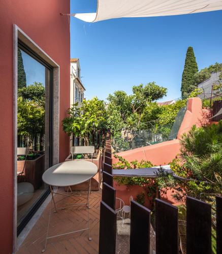 toctoctoc lisboa by null