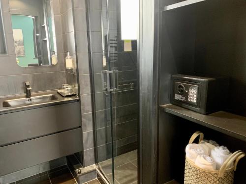 Be Cottage Hotel - image 7