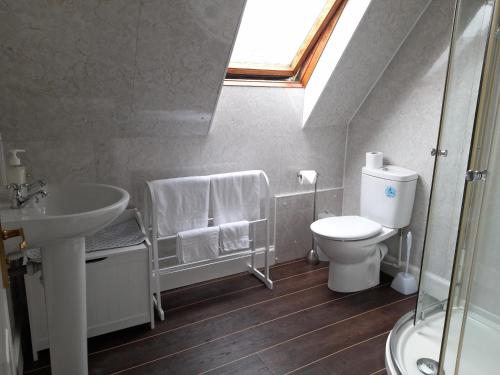 Single Room with Private External Bathroom