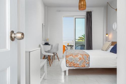 Mrs. Chryssana Beach Hotel - image 2