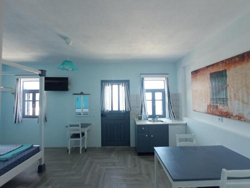 Anemos Guest House Karpathos 4