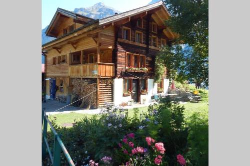 Olle and Maria's B&B- apartment in Gimelvalde