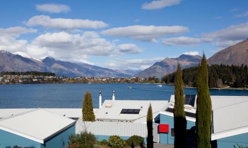 Apartments at Spinnaker Bay