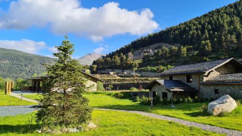 Les Pardines 1819 Mountain suites & SPA