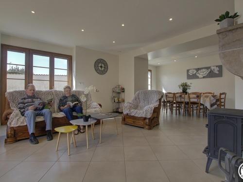 Gîte Pérouges, 5 pièces, 6 personnes - FR-1-493-266 gîte à louer Pérouges