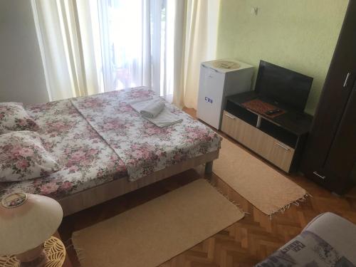 Tina Rooms - image 2