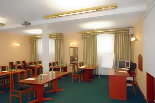 Hotel Leopolis - image 2