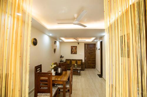 Yogvan Hill View Luxury Apartment