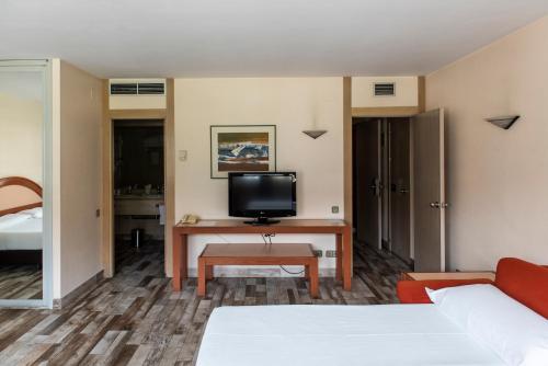 Sercotel Hotel Palacio del Mar - image 13