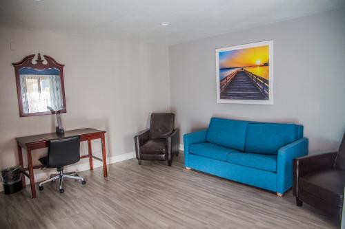 Days Inn by Wyndham Redwood City - image 13