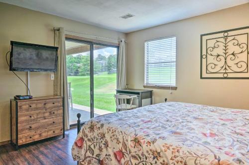 Pet-Friendly Branson Retreat in Golf Village! - image 12