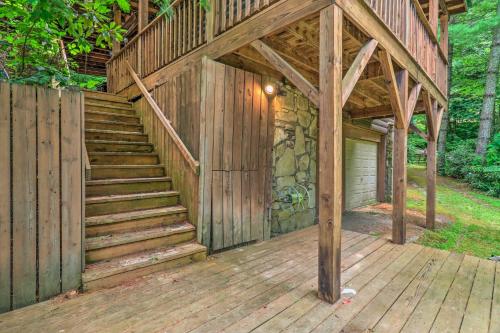 Chic Maggie Valley Cabin with Private Hot Tub! - main image