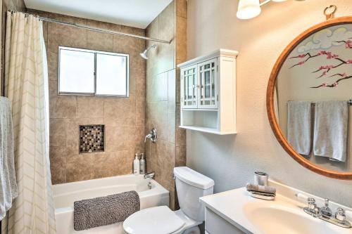 Beautiful Downtown Duplex with Patio Walk to 6th St - image 40