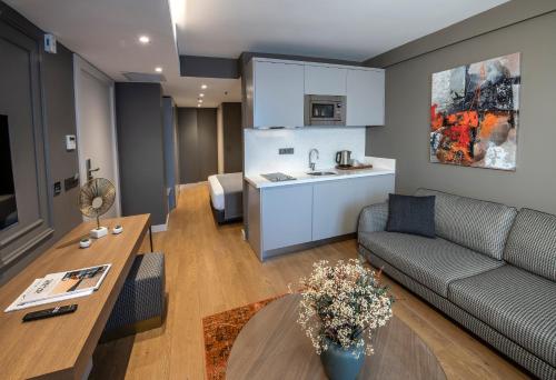 Valente Suites&Hotel Room Type - Junior Suite