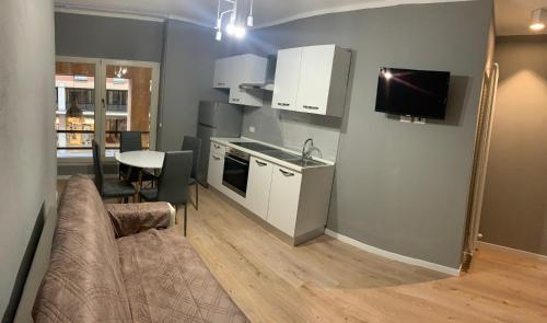Marconi 30 Apartment 5