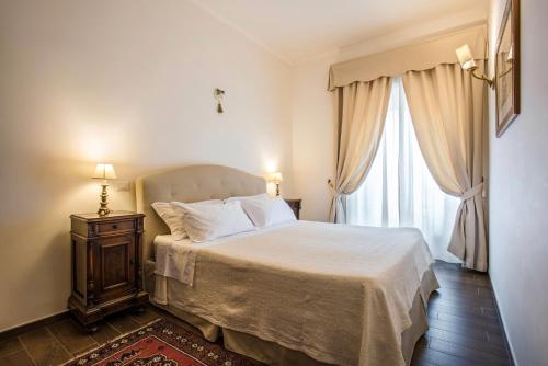 Piazza del Popolo Luxury Home - image 13