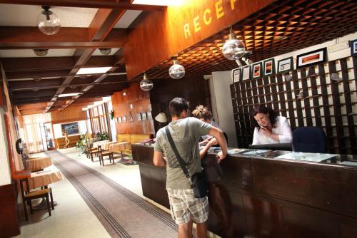 Facilities, FKK Ada Bojana in Ulcinj