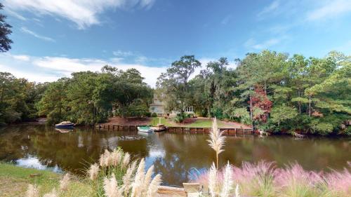 7609 Huntington Villas