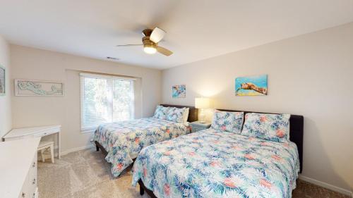 7611 Huntington Villas - image 3
