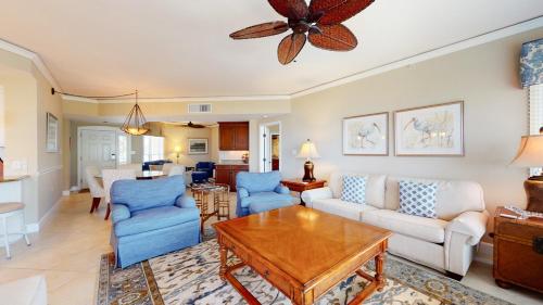 3208 Windsor Court South - main image