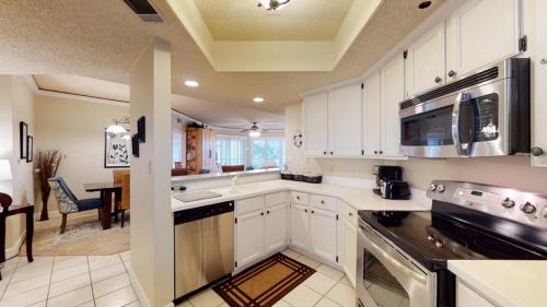 404 Windsor Place - image 11