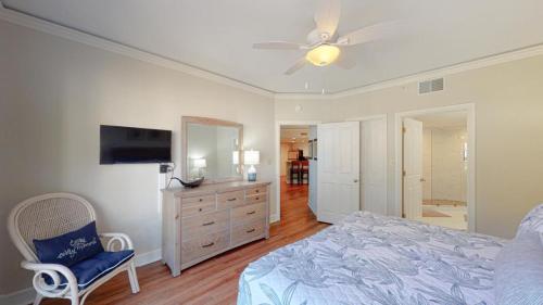 306 Windsor Place - image 12