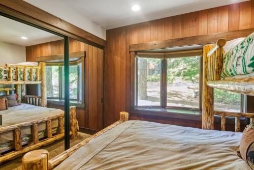 Tahoe Love - image 7