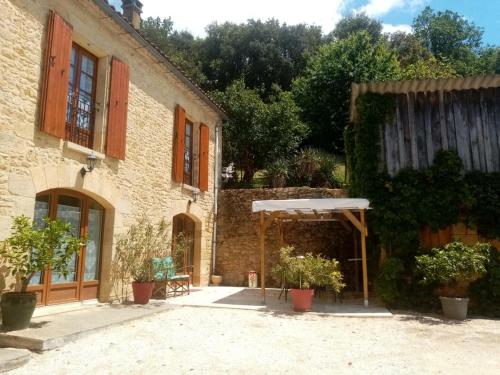 Gîte Calviac-en-Périgord, 4 pièces, 4 personnes - FR-1-616-200