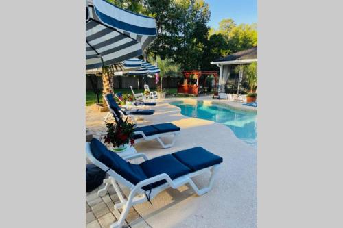 Private home w pool-gated 2 acres - St Augustine in Whites Ford, USA