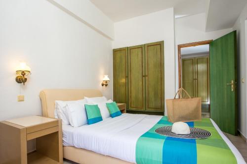 Royal Aparthotel City Centre - image 11