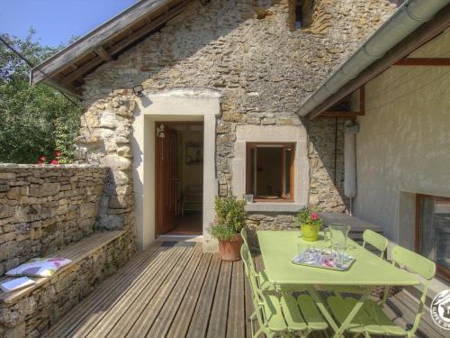 Gîte Villebois, 3 pièces, 4 personnes - FR-1-493-47 gîte à louer Villebois