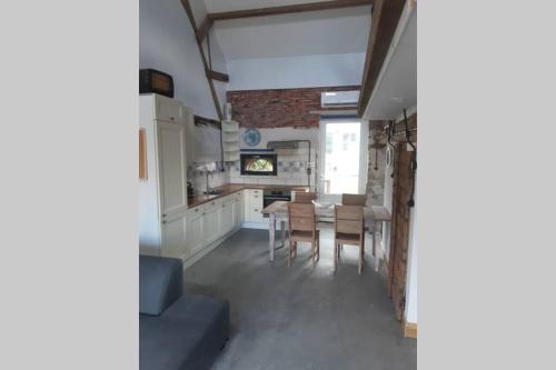 appartement in authentiek koetshuis met bedstee in Naaldwijk