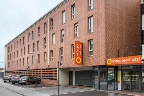 Вхід, Apartment Adagio Access Paris Clamart in Кламар
