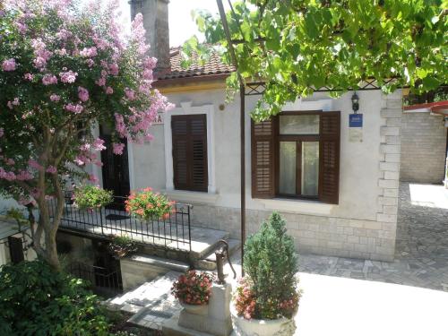 Apartments Villa Salona