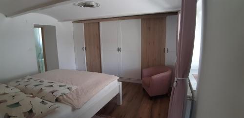Apartments Vesna - image 5