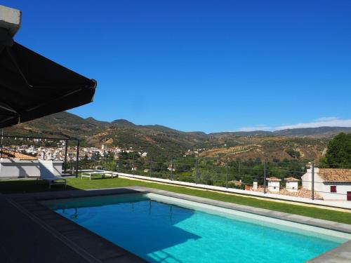  La Casa en el Valle, 5 bedroom villa with private pool in Melejís